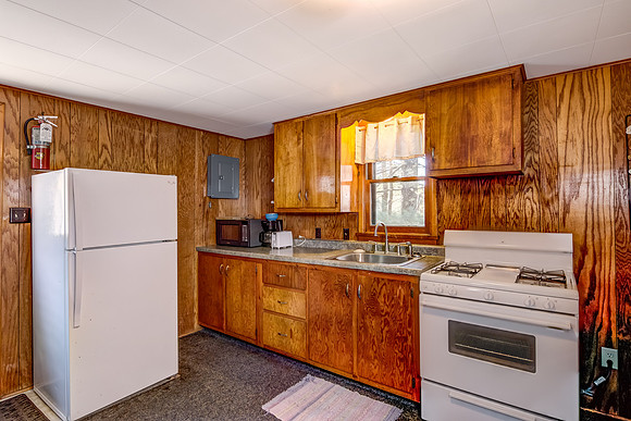 03 - Kitchen-2
