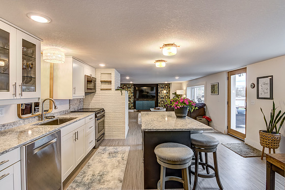 03 - Kitchen-5
