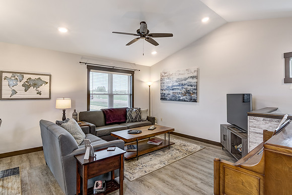 02 - Living Room-2