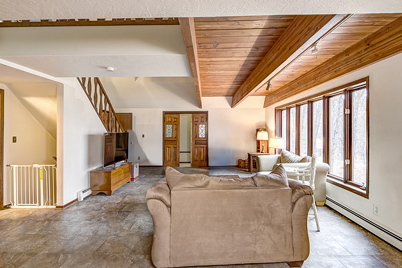 05 - Family Room-1-Edit