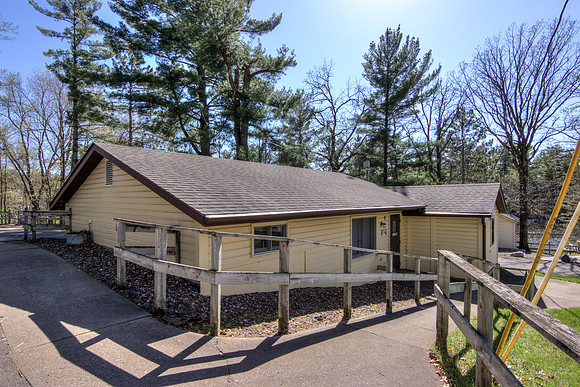 20 - Exterior-2