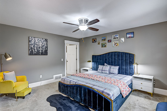 06 - Primary Bedroom-1