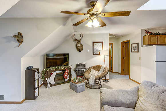 02 - Living Room-6