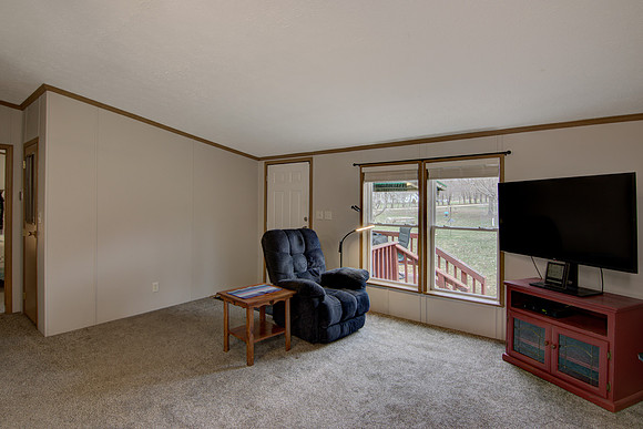 02 - Living Room-3