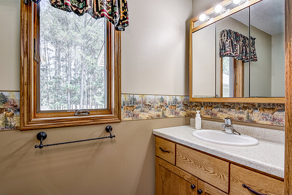 12b - Bathroom-2