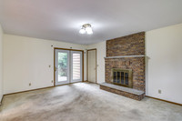 05 - Family Room-1