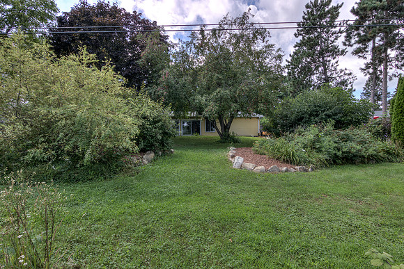 19 - Backyard-09