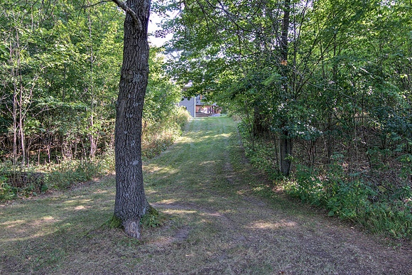 20 - Exterior-1