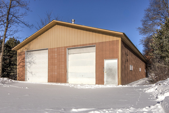 18 - Outbuilding-3