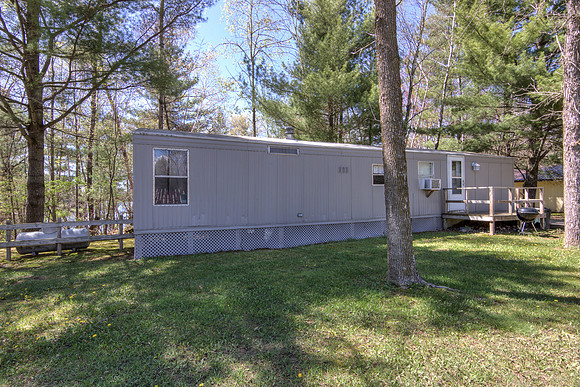 20 - Exterior-3