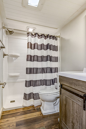 12b - Bathroom-2
