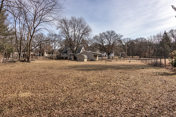 19 - Backyard-07