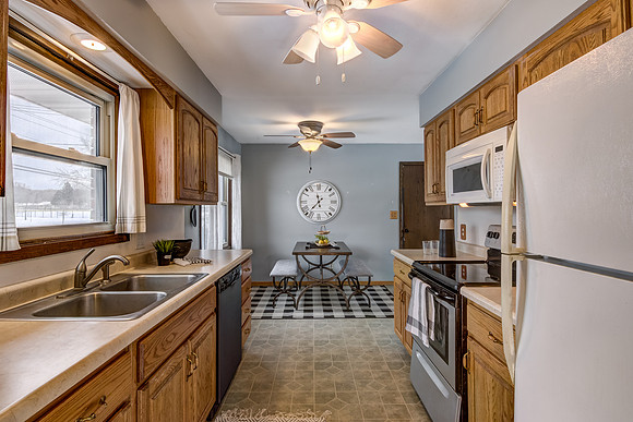 03 - Kitchen-2
