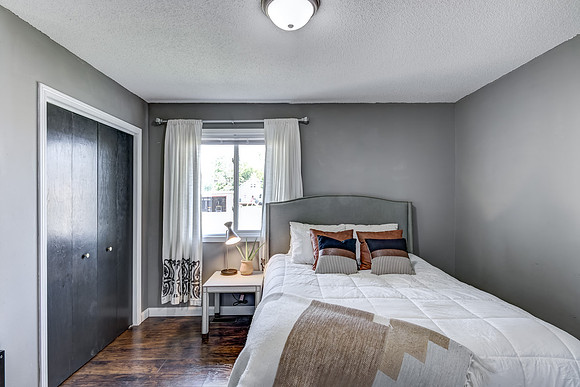 10 - Main Level Bedroom - 1-1