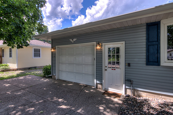20 - Exterior-2