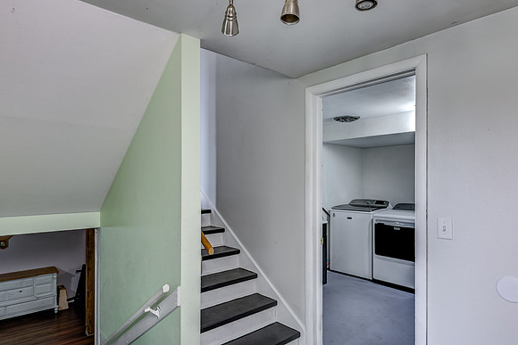 16A - Interior-3