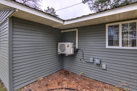 20 - Exterior-3