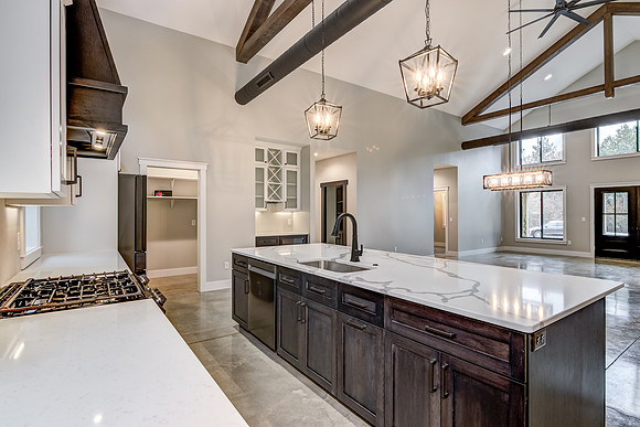 03 - Kitchen-13
