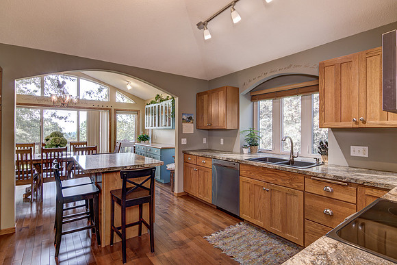 03 - Kitchen-5
