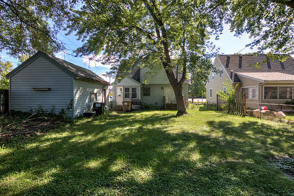 19 - Backyard-2