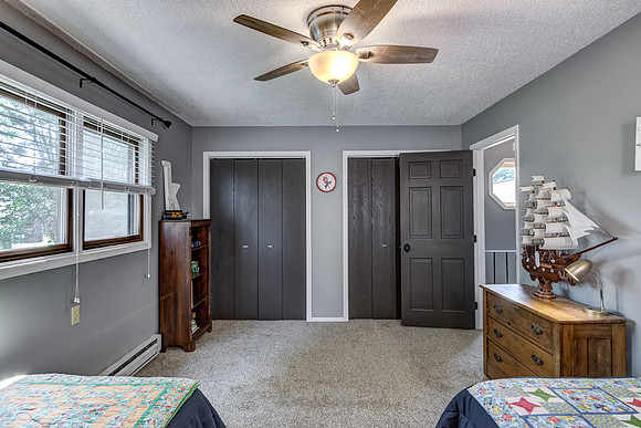 11 - Upper Level Bedroom - 2-2