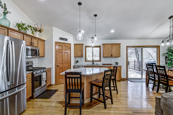 03 - Kitchen-4