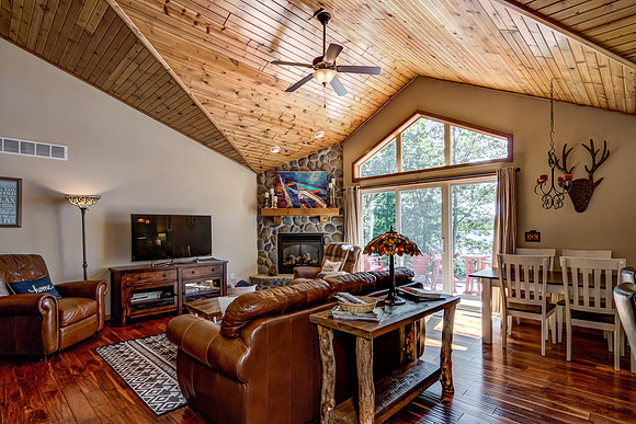 02 - Living Room-4