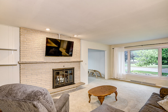 02 - Living Room-2