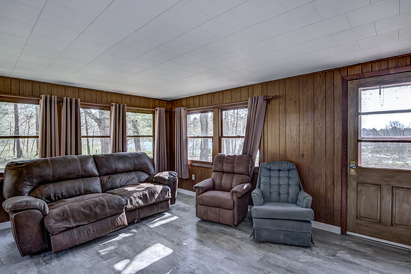 02 - Living Room-4