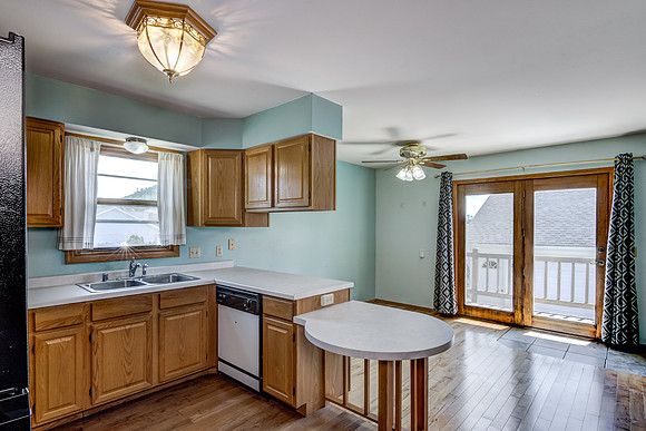 03 - Kitchen-1