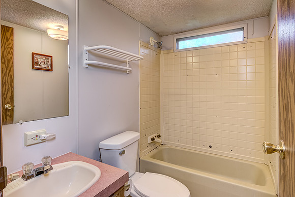 12b - Bathroom-1