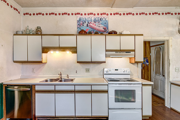 03 - Kitchen-3