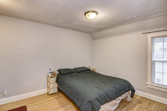 11 - Upper Level Bedroom - 1-1
