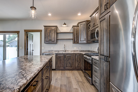 03 - Kitchen-6