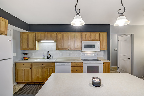 03 - Kitchen-4