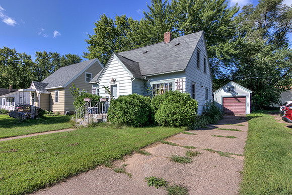 20 - Exterior-1