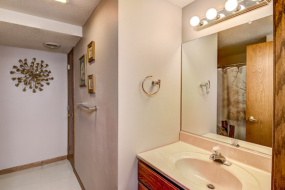 12b - Bathroom-2