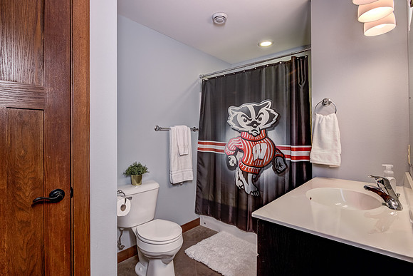 12b - Bathroom-2