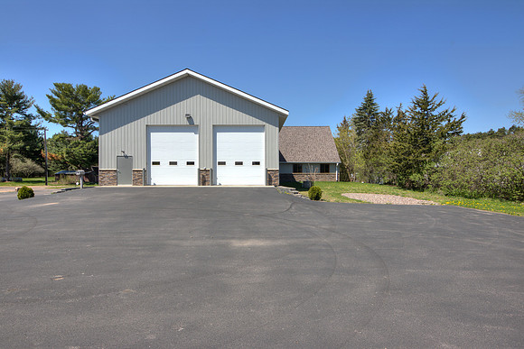 20 - Exterior-1