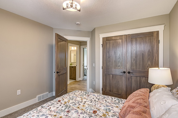 10 - Main Level Bedroom - 1-2