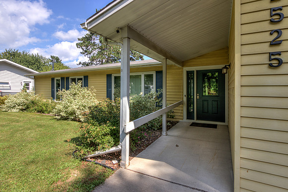 20 - Exterior-1