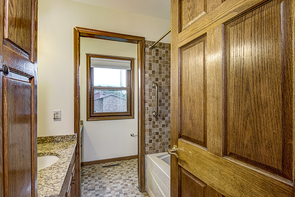 12b - Bathroom-2