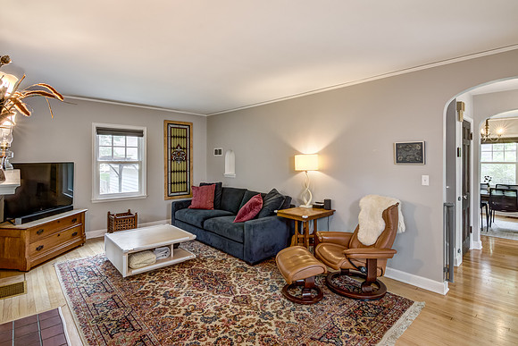 02 - Living Room-5