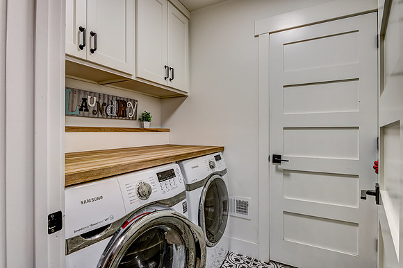 15 - Laundry-1