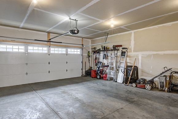 17a - Garage-1