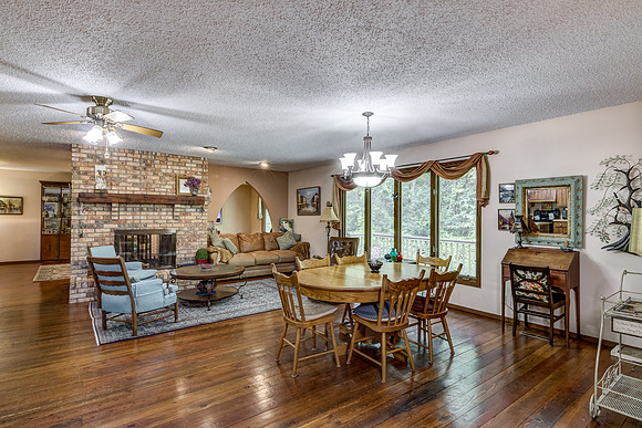 02 - Living Room-2