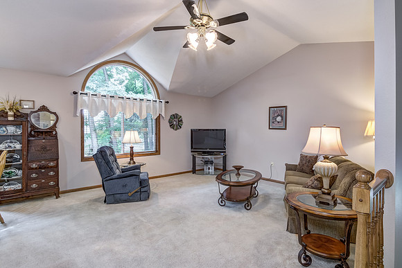 02 - Living Room-1