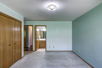 06 - Primary Bedroom-2