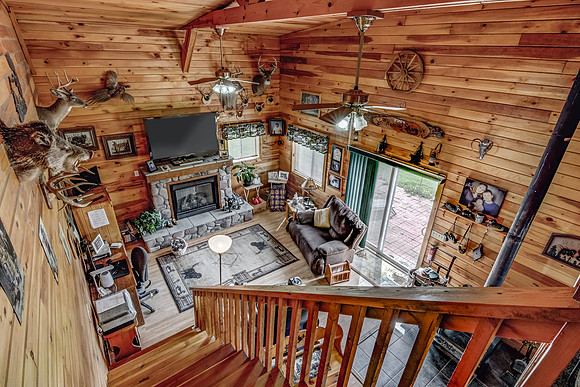 02 - Living Room-8-Edit