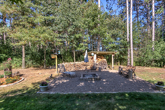 19 - Backyard-11